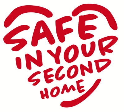 Herz mit Inschrift "Safe in Your Second Home"